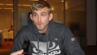 Прическата на Gustafsson е навсякъде