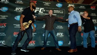 Jones срещу Cormier може да надхвърли 1 милион платени гледания
