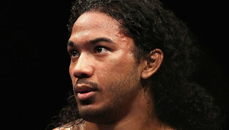Benson Henderson: Преместването ми в полусредната е временно
