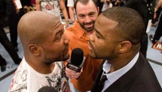 Quinton Jackson срещу Rashad Evasn в UFC 114
