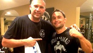Mark Henry: Mcgregor да приема битката срещу Frankie Edgar
