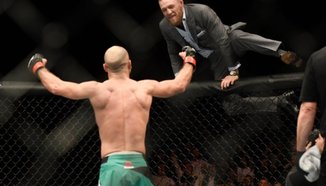 Artem Lobov: Никога няма да взема пари от Conor McGregor