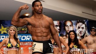 Herschel Walker отпада поради контузия от Strikeforce: Henderson vs. Babalu