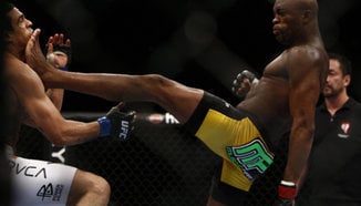 Резултати от UFC 126: Silva vs. Belfort