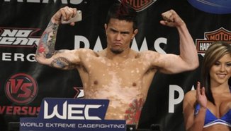 Scott Jorgensen срещу Ken Stone в The Ultimate Fighter 13 Finale