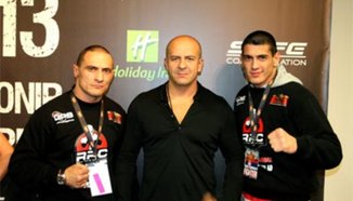 Победа за Светлозар Савов на WFC 13 в Белград