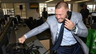 Бен Аскрен за 'наркомана' Конър : Отдаден е на партита, а не на завръщане