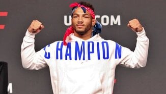 Ветеранът от UFC Кевин Лий се завръща в битките, подписва с PFL