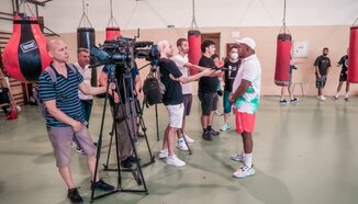 Националите със здрави битки в „Дианабад“