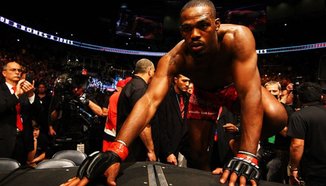 Jon Jones обмисля двубой срещу Chael Sonnen