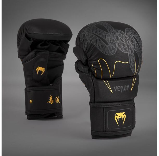 ММА РЪКАВИЦИ - Venum - Serpenti MMA Sparring Gloves - Black/Silver/Gold​